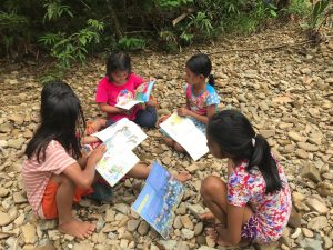 Sekolah Adat Arus Kualan